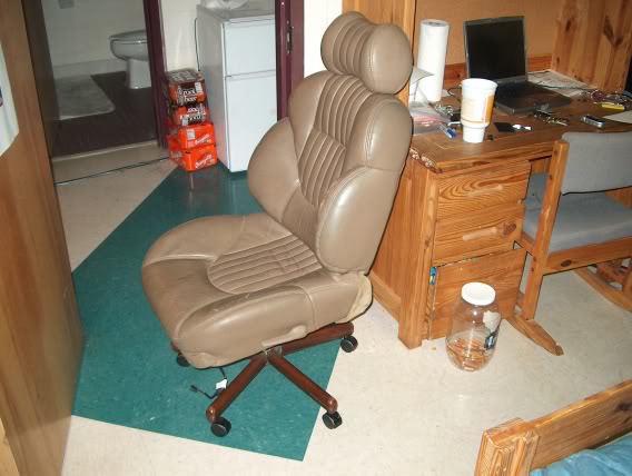 Name:  BonneOfficechair001.jpg
Views: 275
Size:  56.0 KB